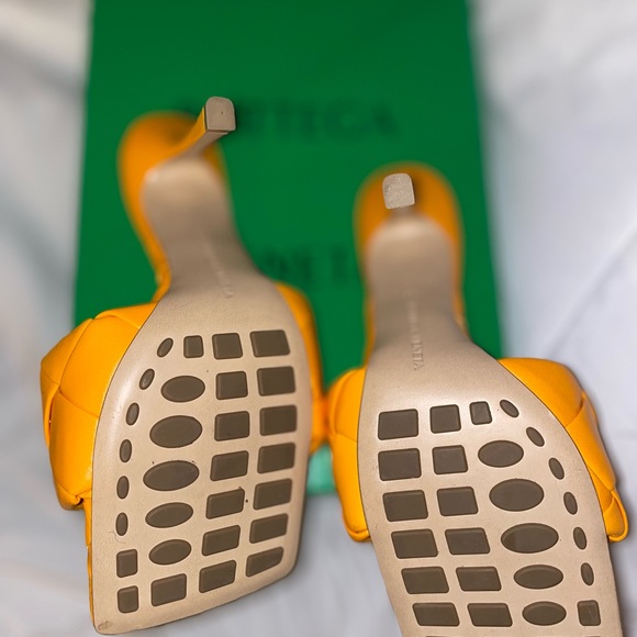 Bottega lido sandals in Tangerine size 39 - Picture 3 of 4